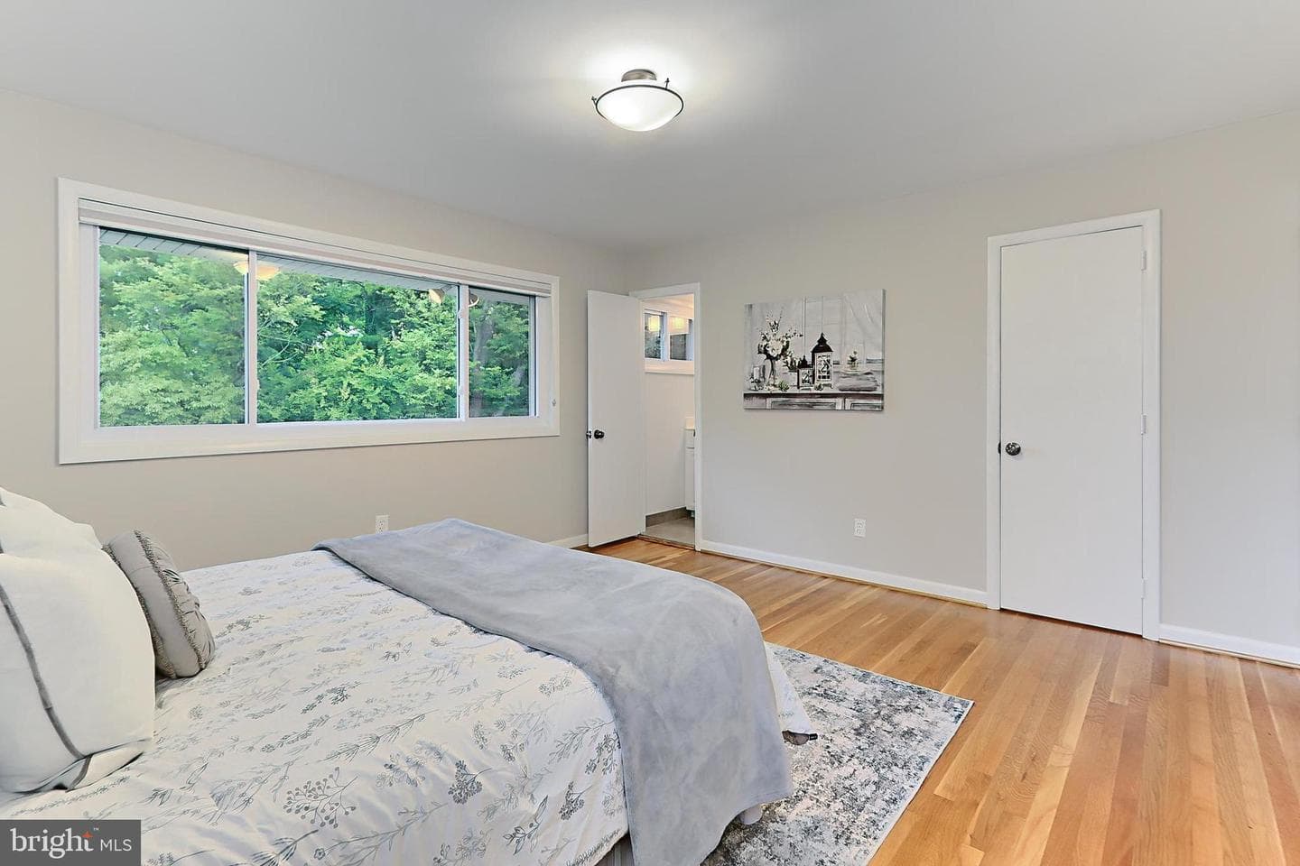 6534 Kerns Road photo 20