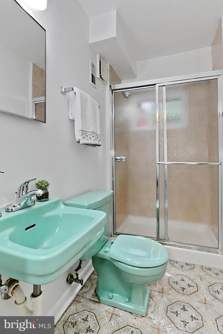 6534 Kerns Road photo 31