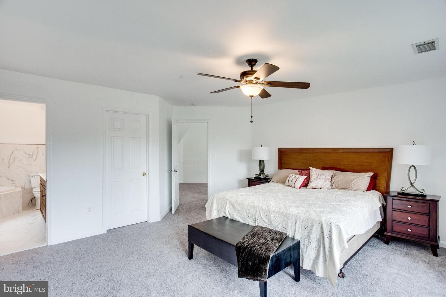 6003 Frederick Street photo 43