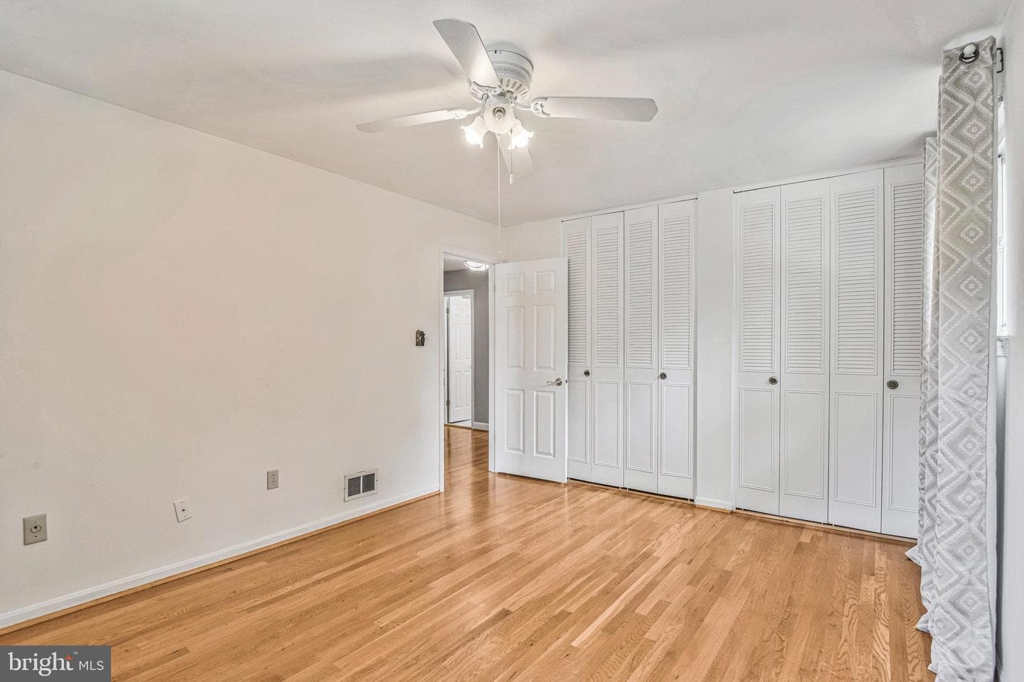 9813 Covent Court photo 21