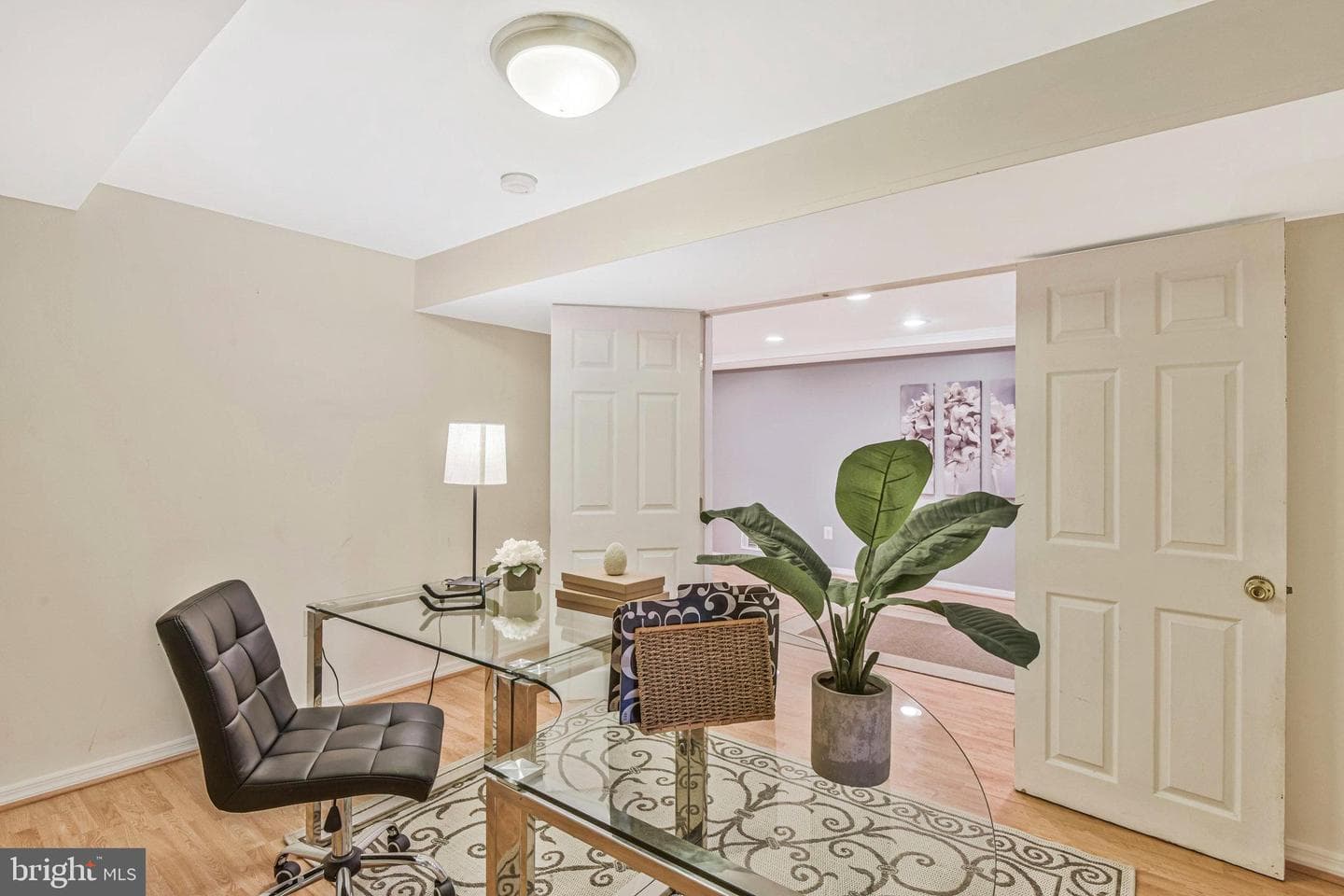9813 Covent Court photo 45