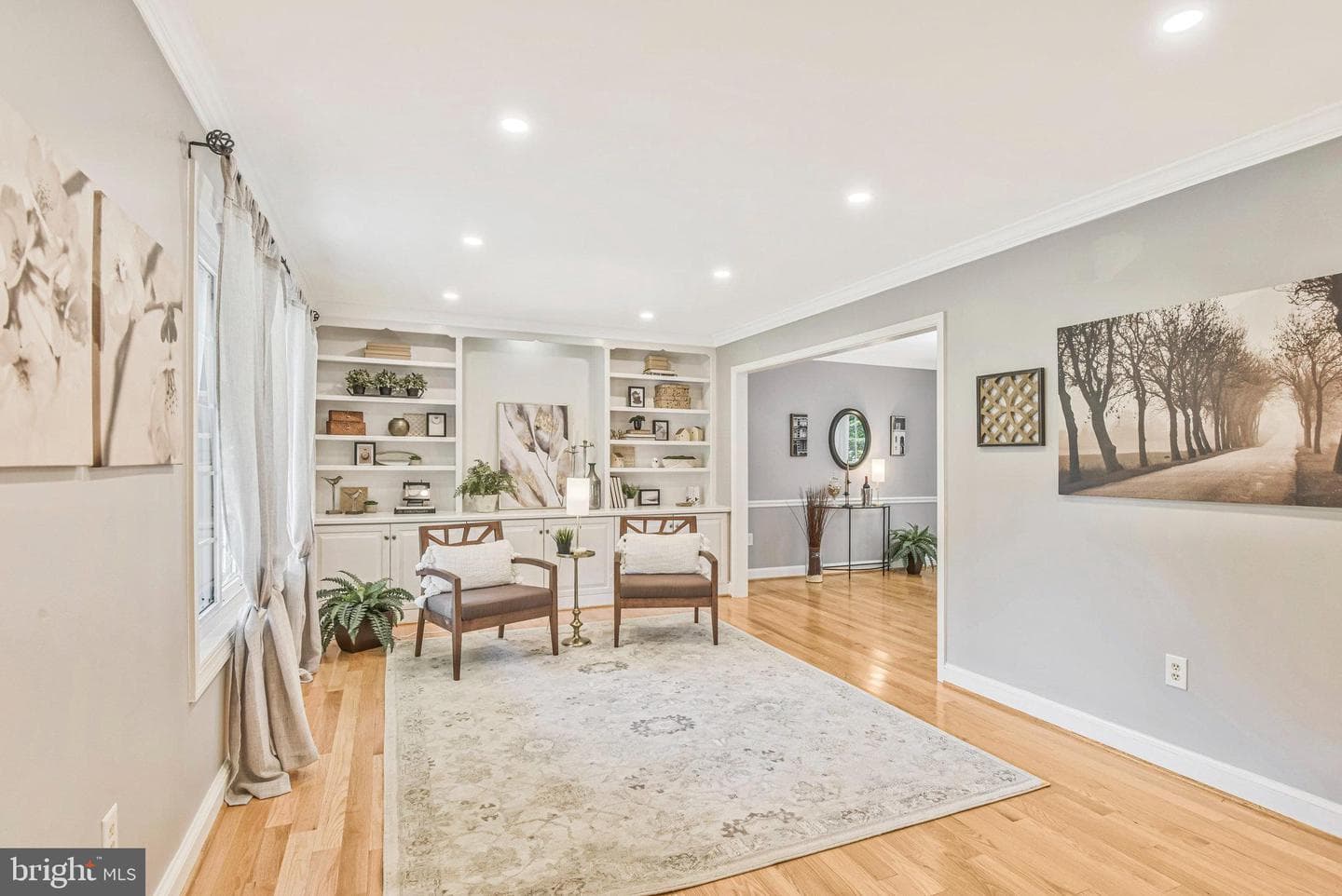 9813 Covent Court photo 6