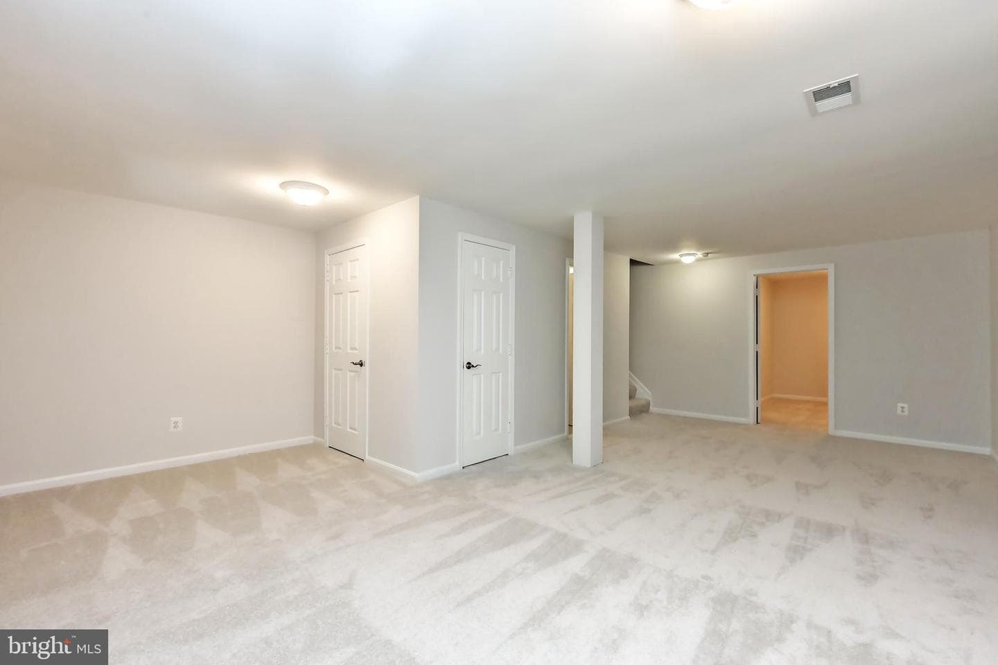 5665 Thorndyke Court photo 21