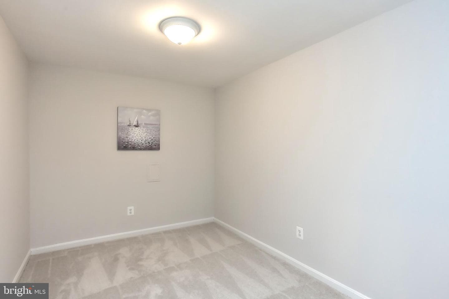 5665 Thorndyke Court photo 22