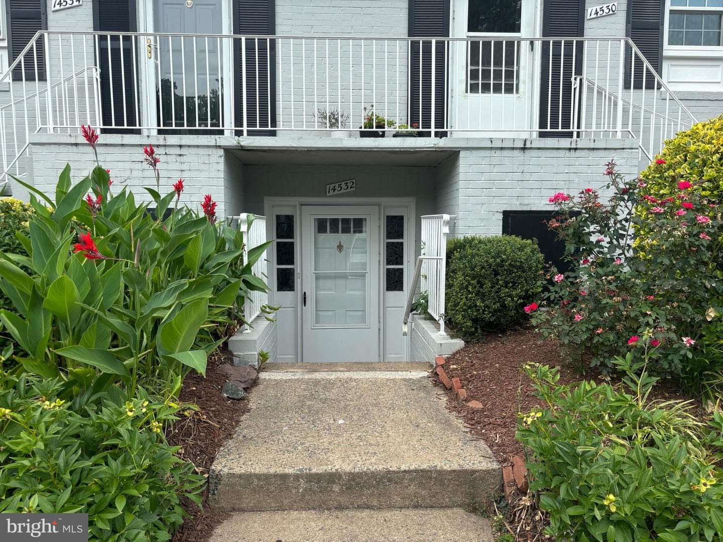 14532 Golden Oak Road photo 2