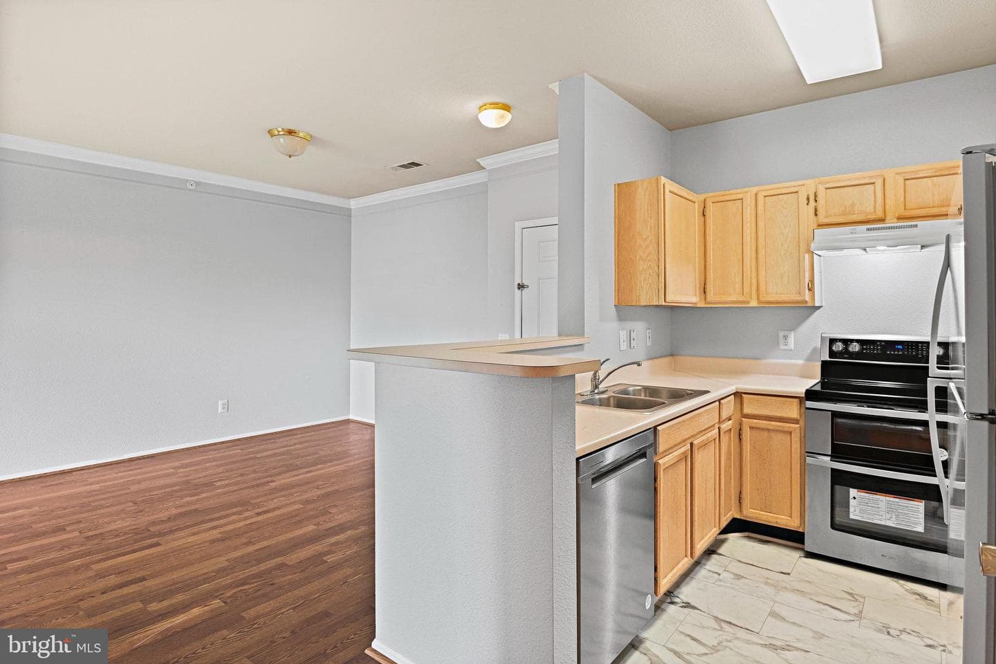 1601 Spring Gate Drive #1412 photo 10