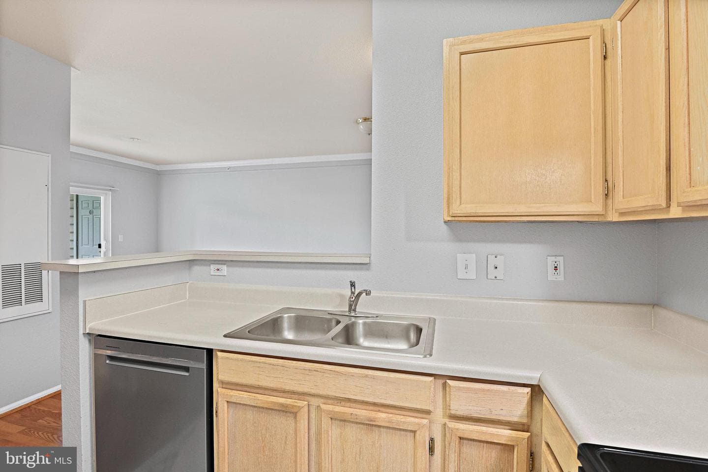 1601 Spring Gate Drive #1412 photo 12