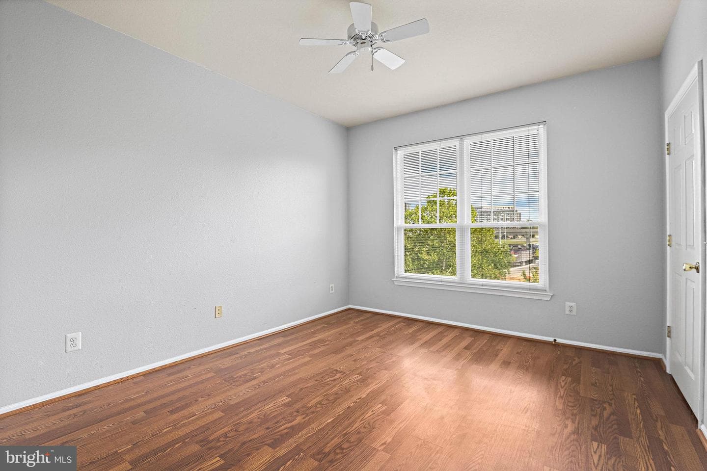 1601 Spring Gate Drive #1412 photo 17