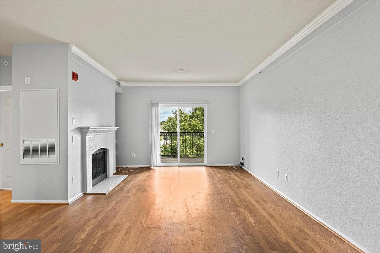 1601 Spring Gate Drive #1412 photo 7