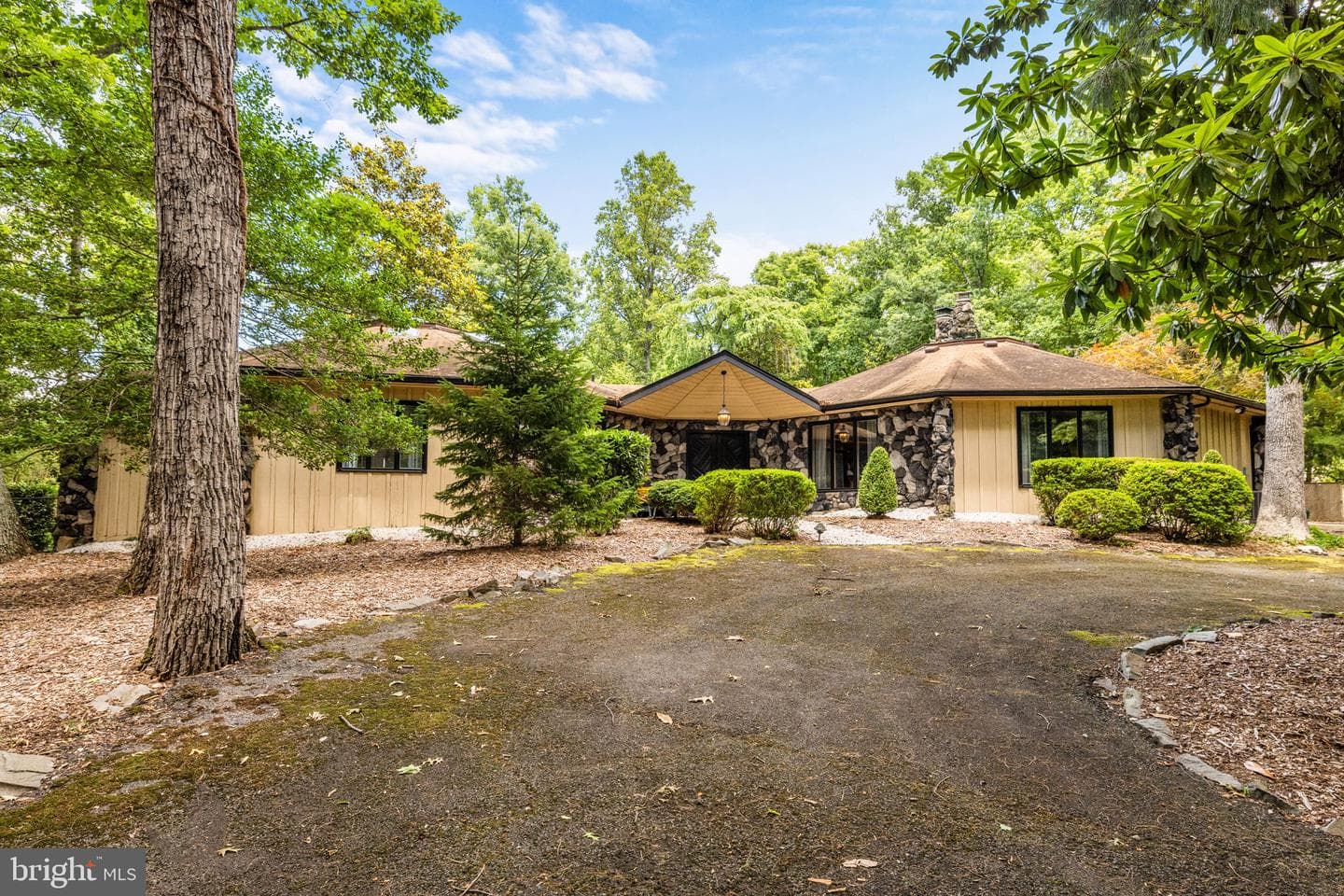 8626 Old Dominion Drive photo 30