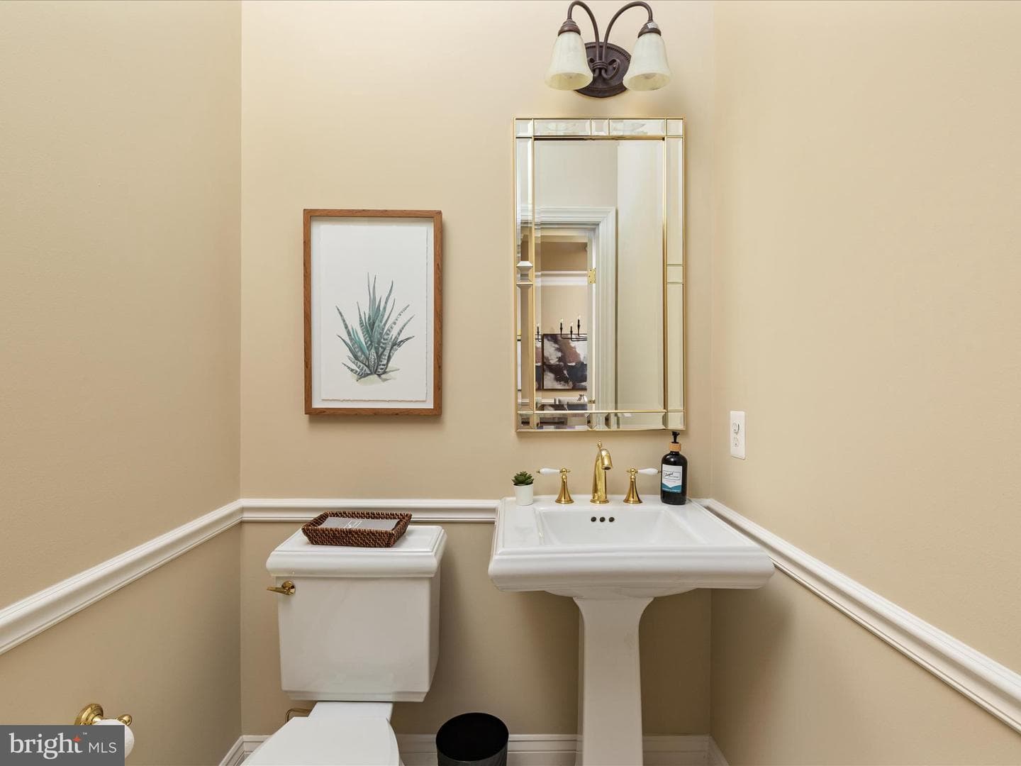 3852 Dickens Way photo 19