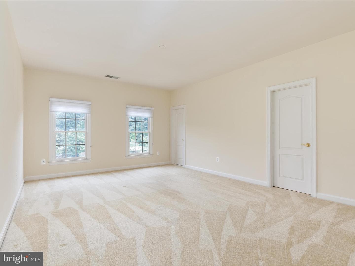 3852 Dickens Way photo 31