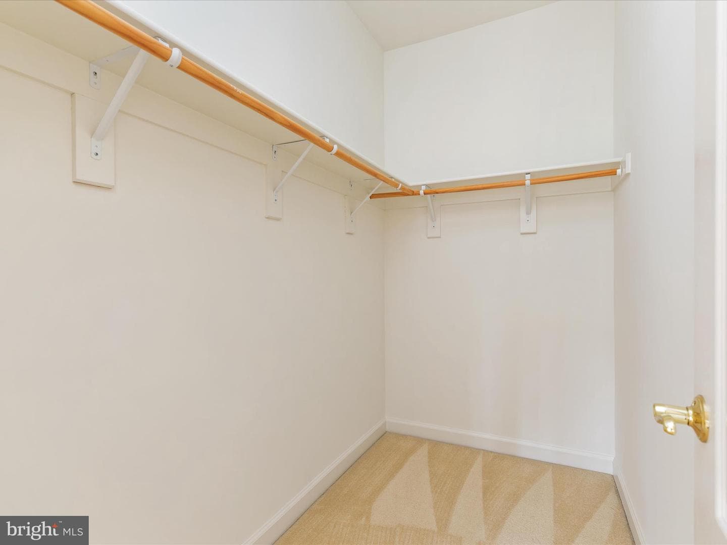 3852 Dickens Way photo 38