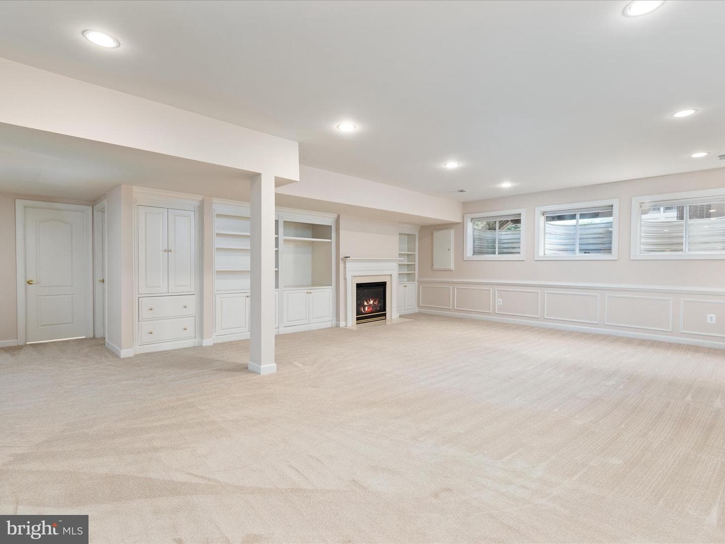 3852 Dickens Way photo 41