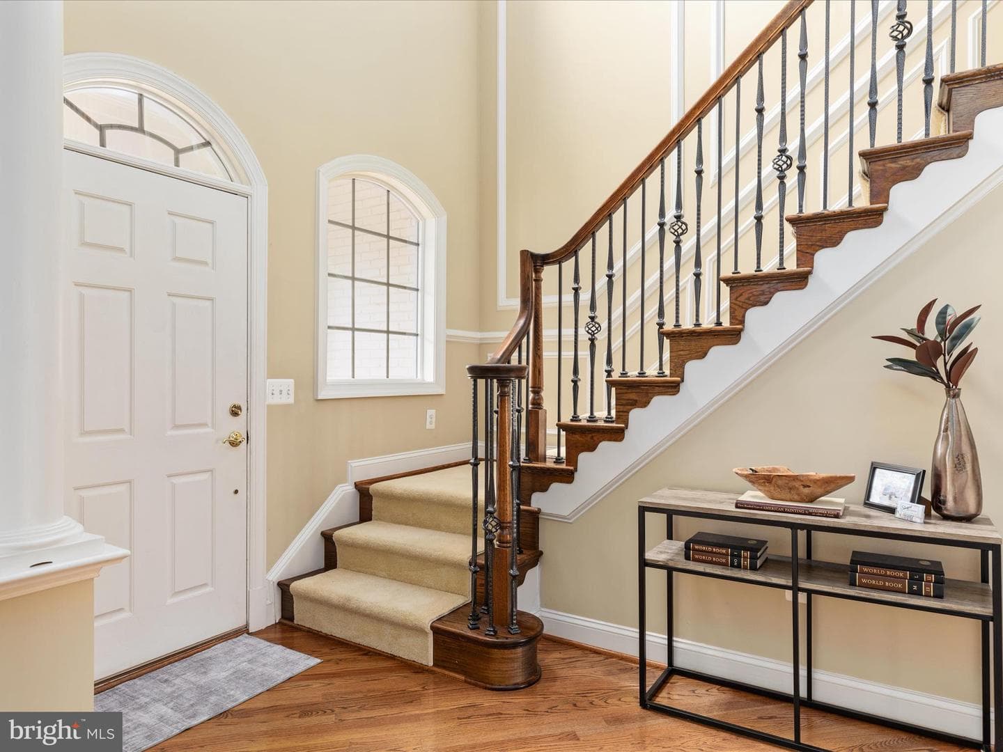3852 Dickens Way photo 6