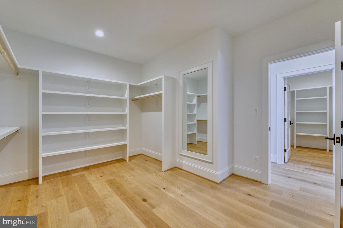 6511 Tucker Avenue photo 38