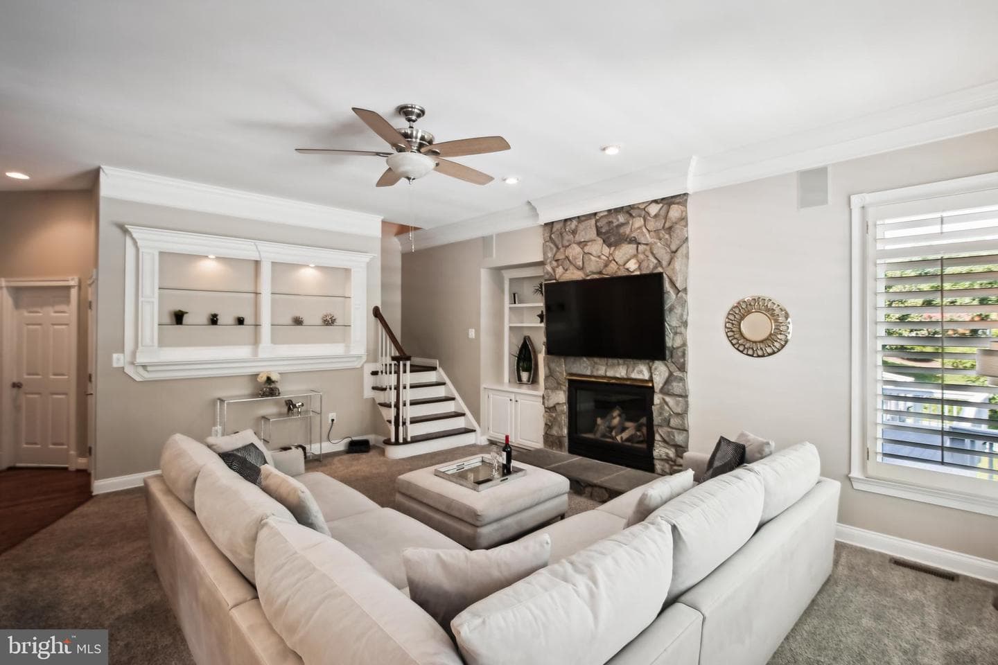 1409 Wynhurst Lane photo 17