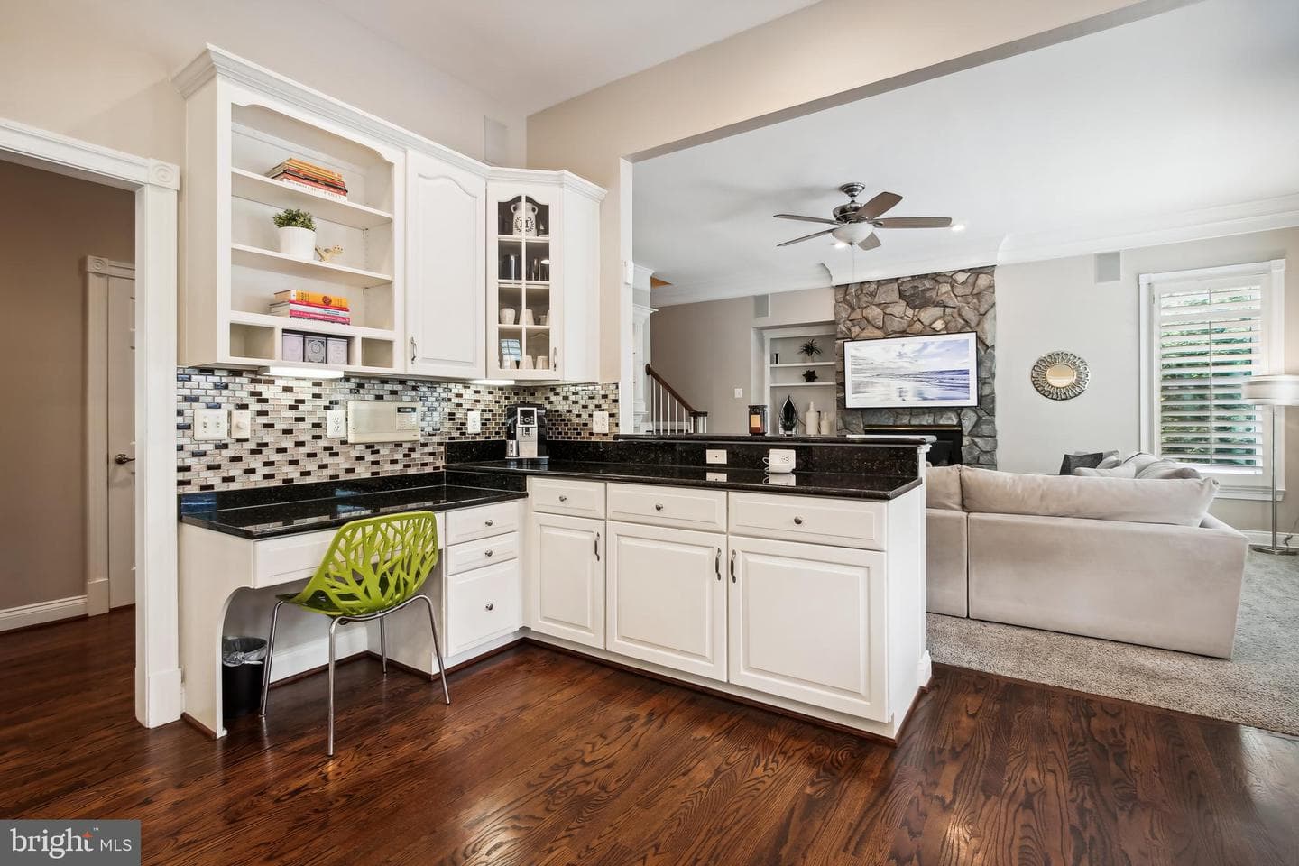 1409 Wynhurst Lane photo 20
