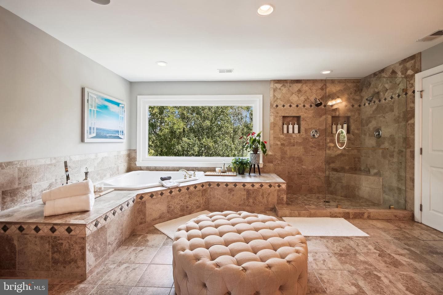 1409 Wynhurst Lane photo 42