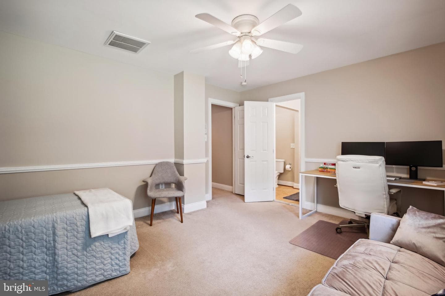 1409 Wynhurst Lane photo 52