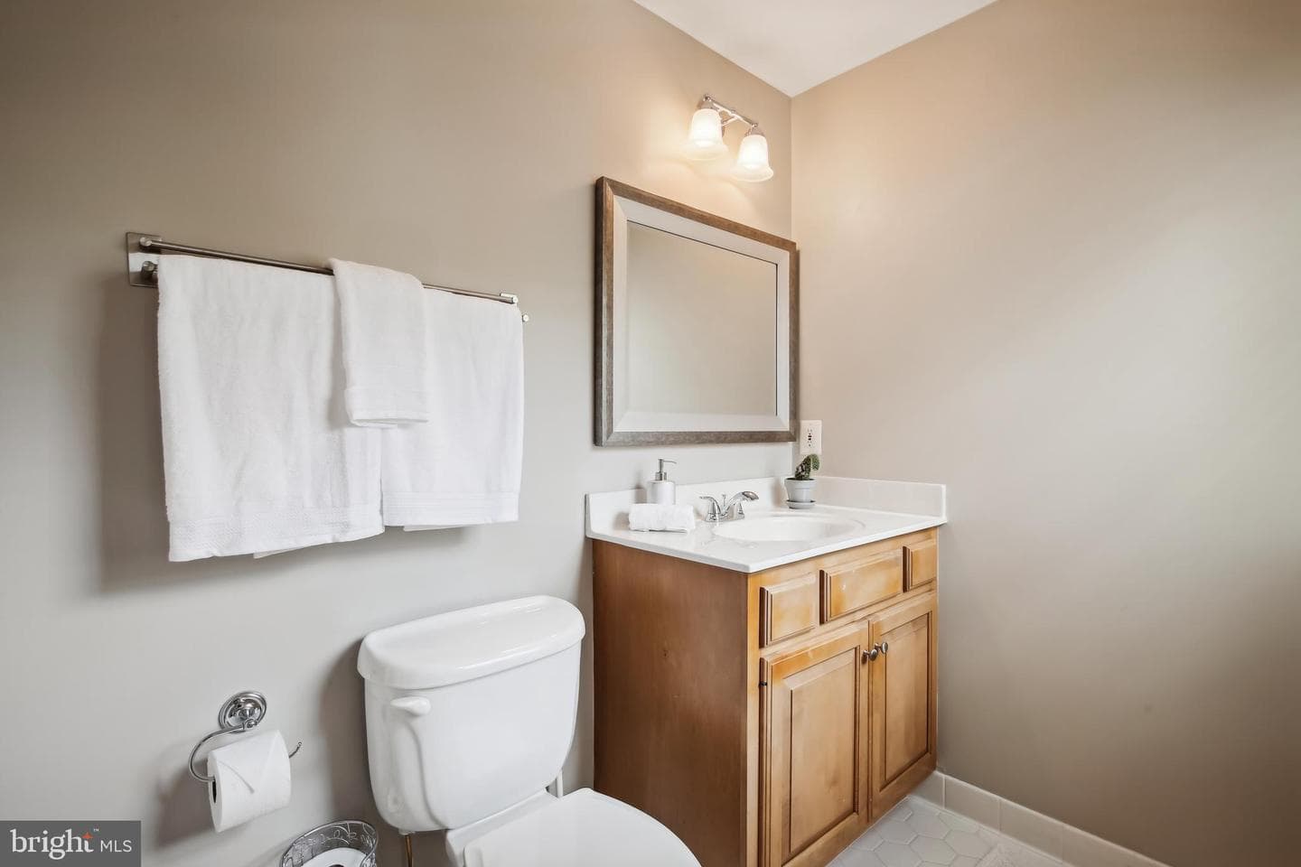 1409 Wynhurst Lane photo 56