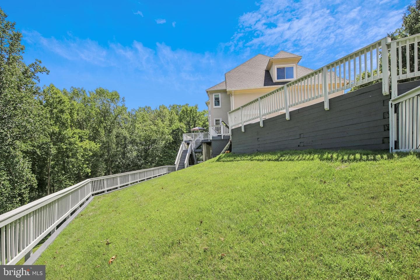 1409 Wynhurst Lane photo 79