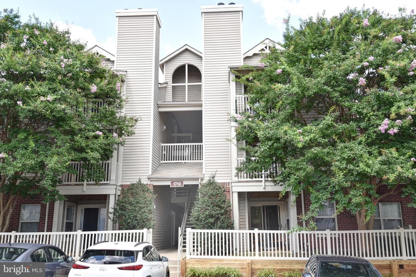 1710 Abercromby Court #1710g photo 2