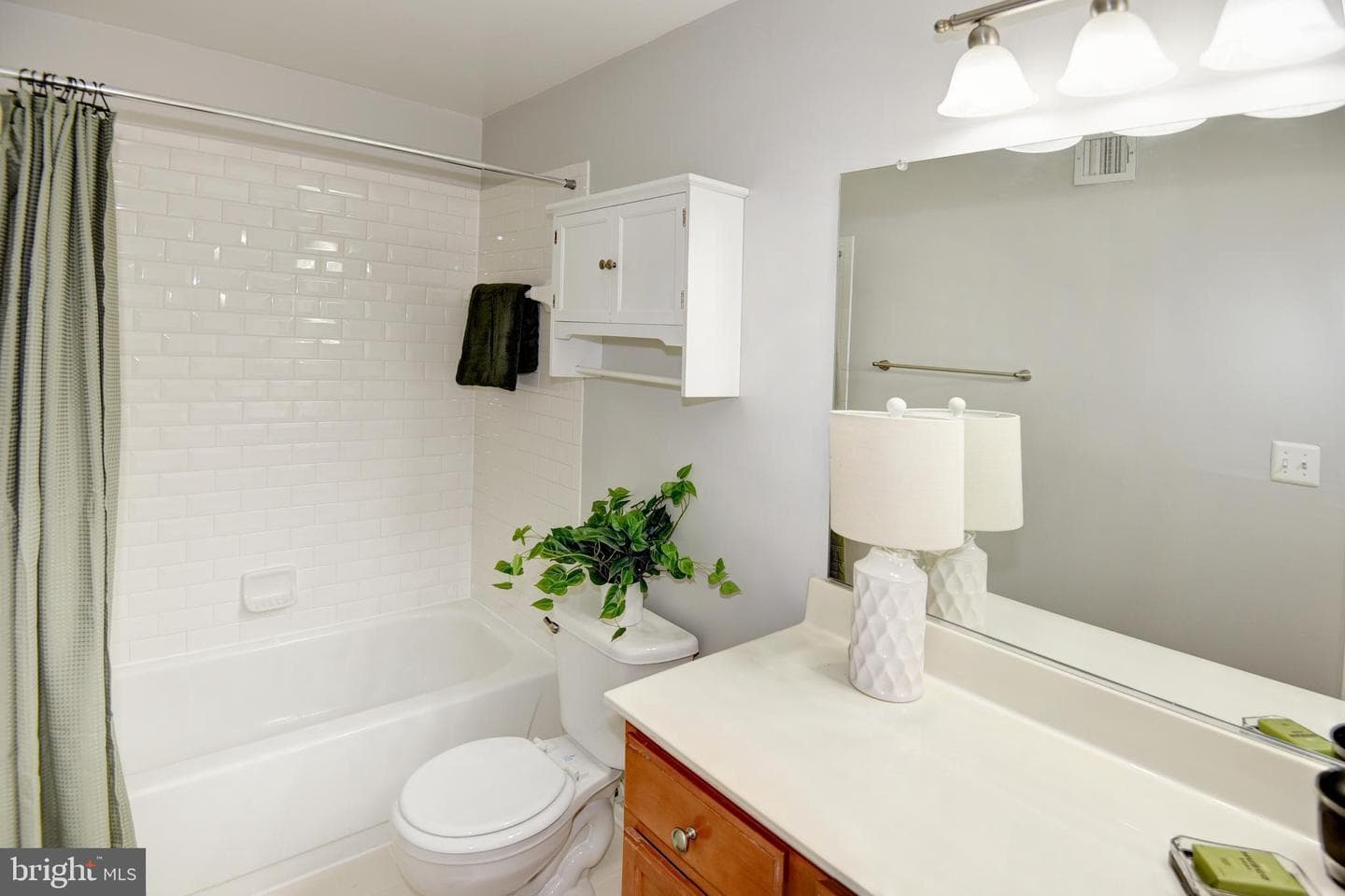 1710 Abercromby Court #1710g photo 20