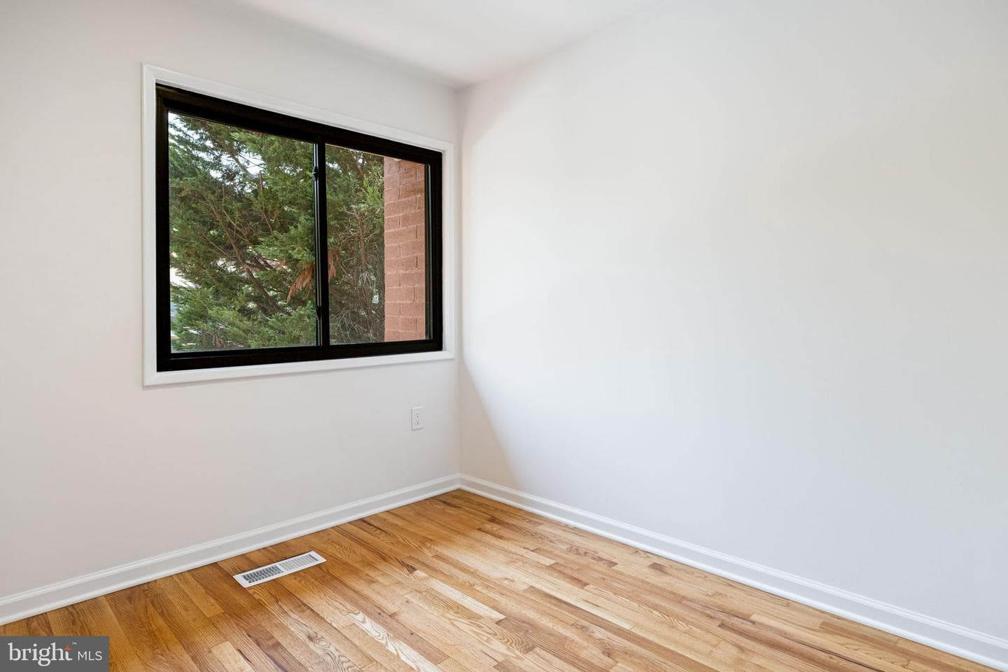 1313 Northgate Square photo 37