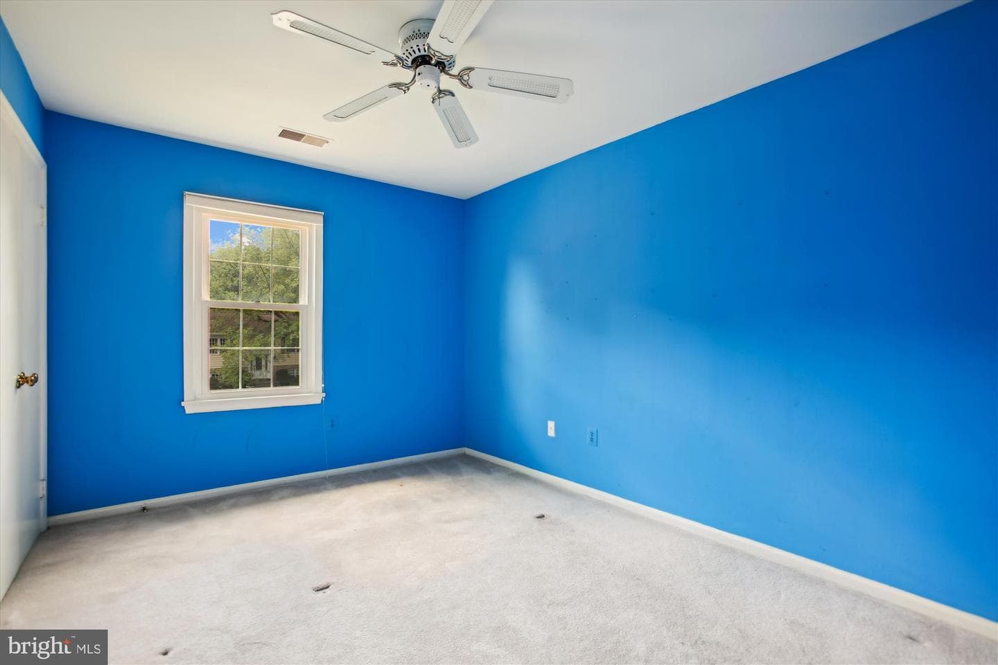 1404 Oakbrooke Avenue photo 23