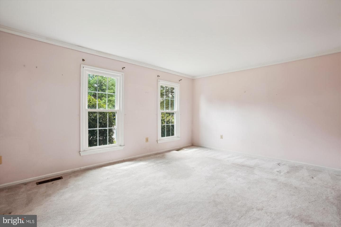 1404 Oakbrooke Avenue photo 8