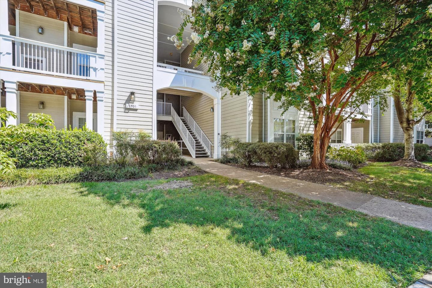 1701 Lake Shore Crest Drive #23 photo 2