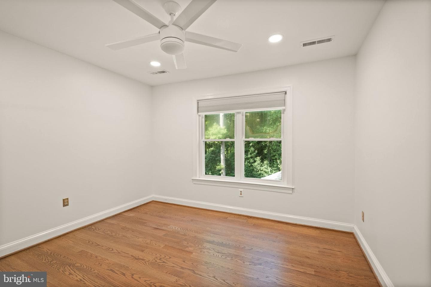 1090 Pensive Lane photo 37