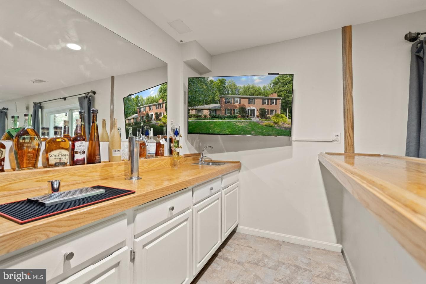 1090 Pensive Lane photo 45