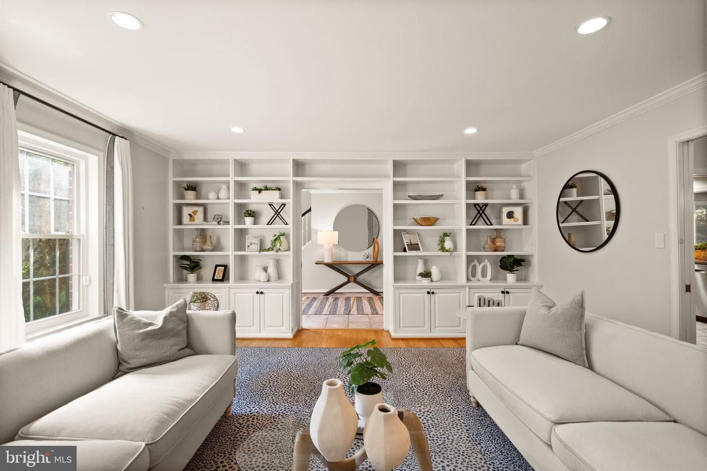 1090 Pensive Lane photo 6