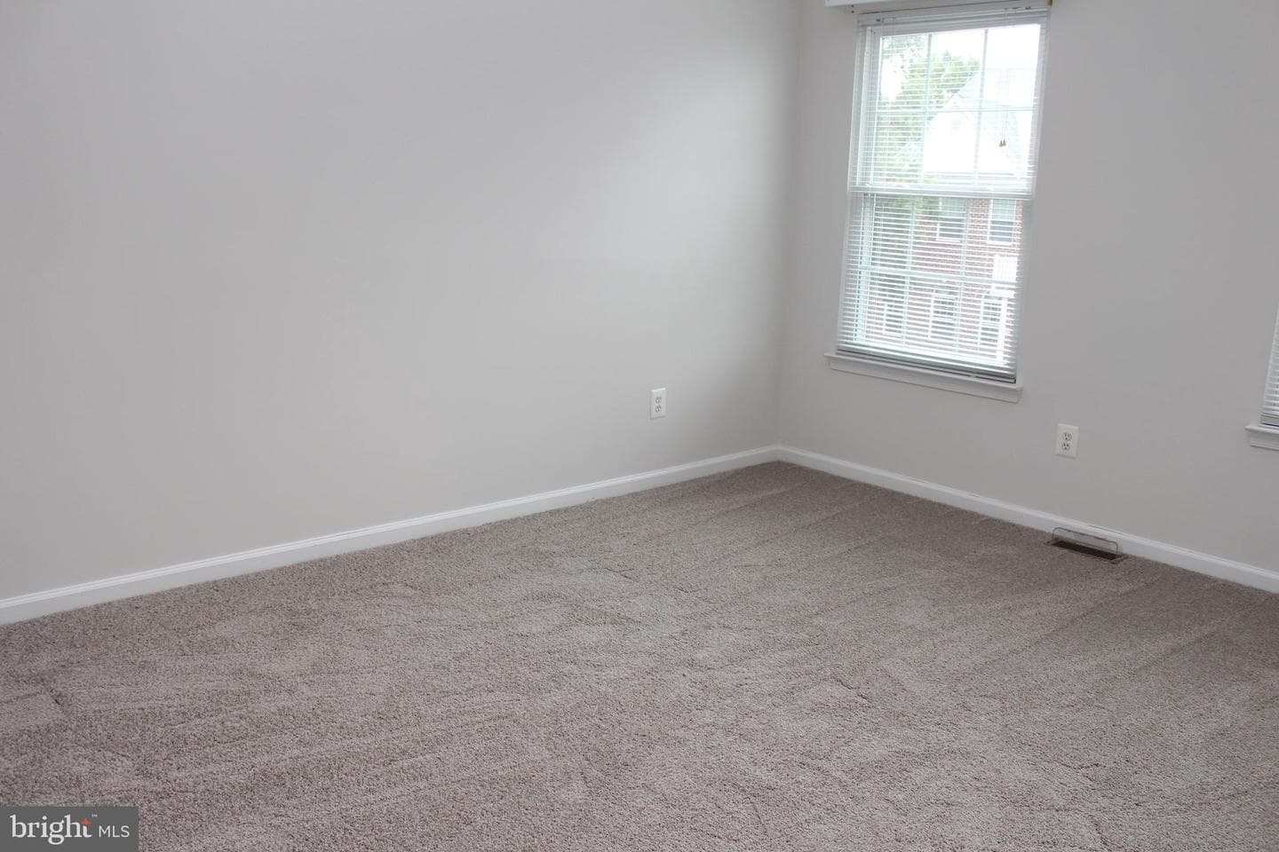 5263 Ballycastle Circle photo 19