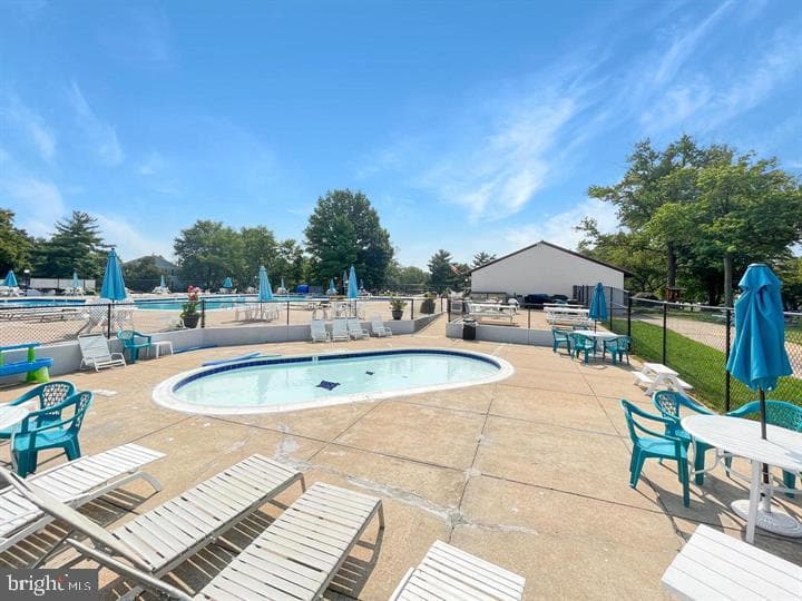8014 Dayspring Court photo 27