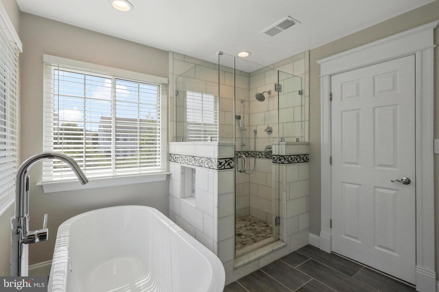 6200 William Edgar Drive photo 34