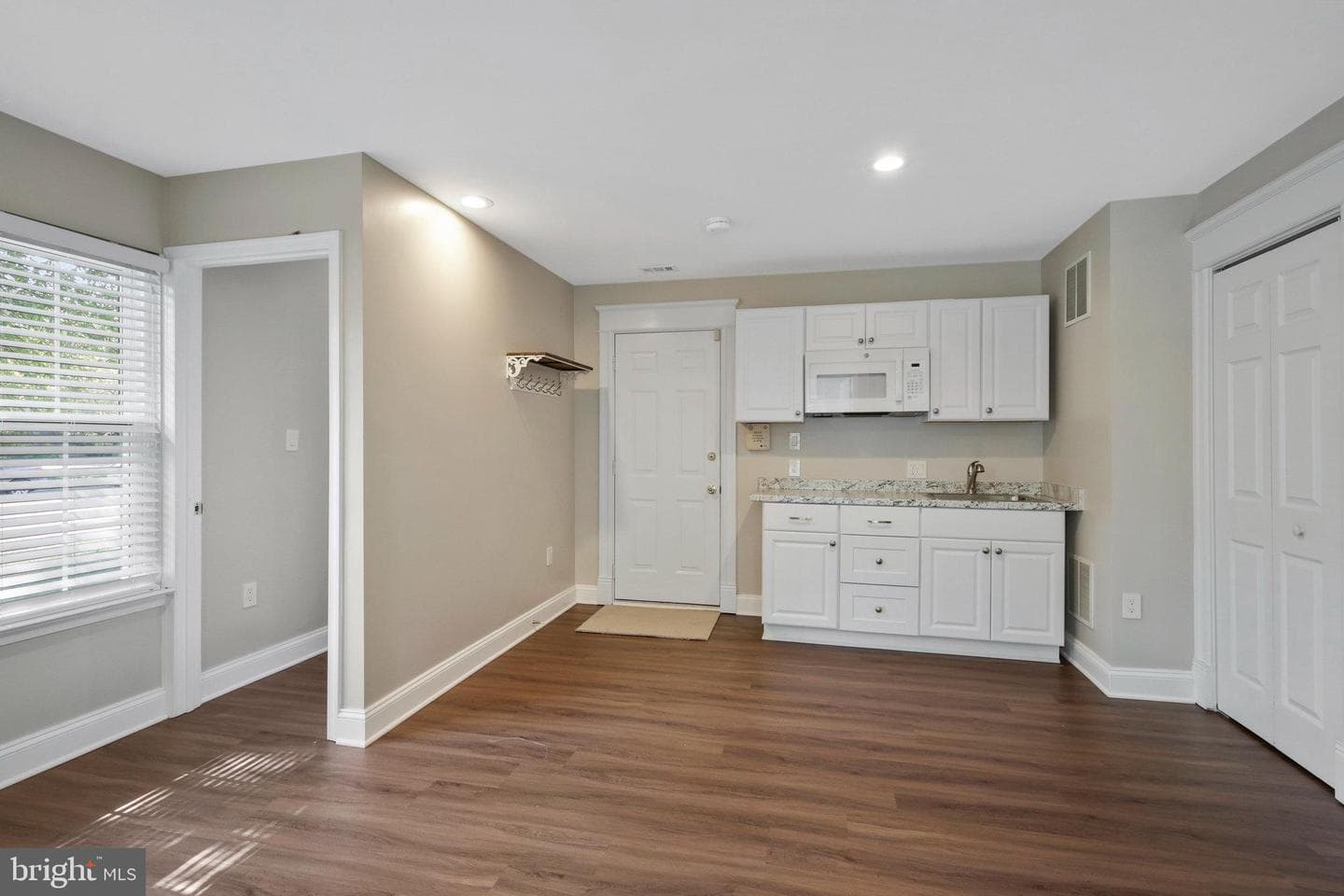 6200 William Edgar Drive photo 37