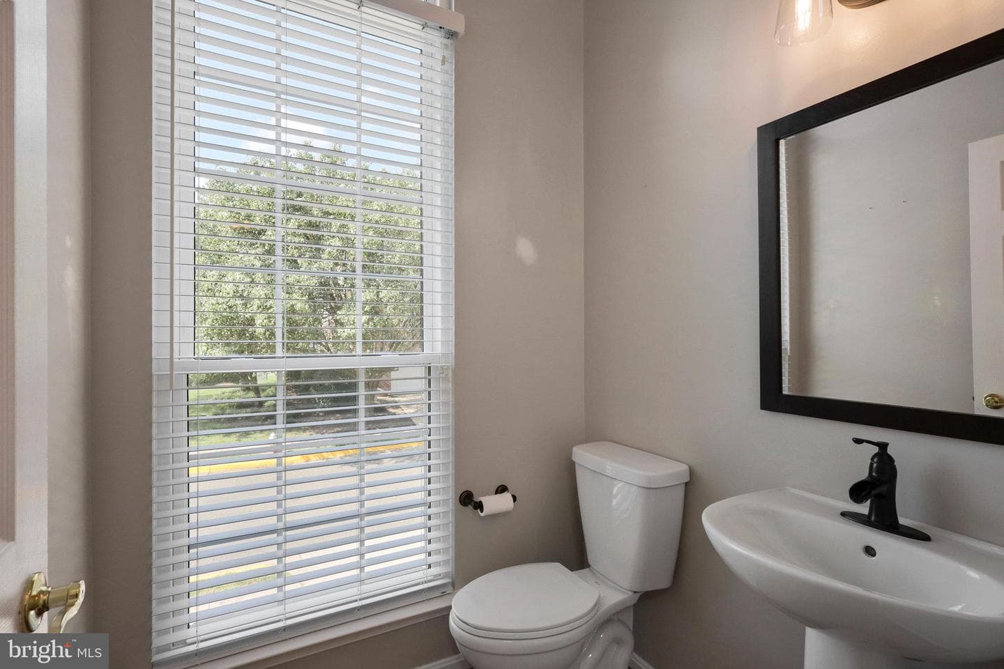 6200 William Edgar Drive photo 8
