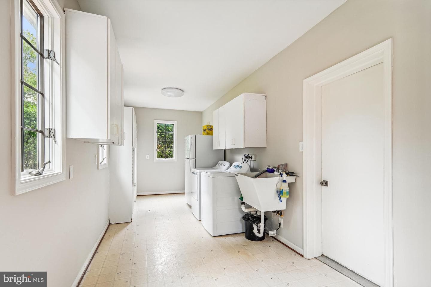 9829 Vale Road photo 21