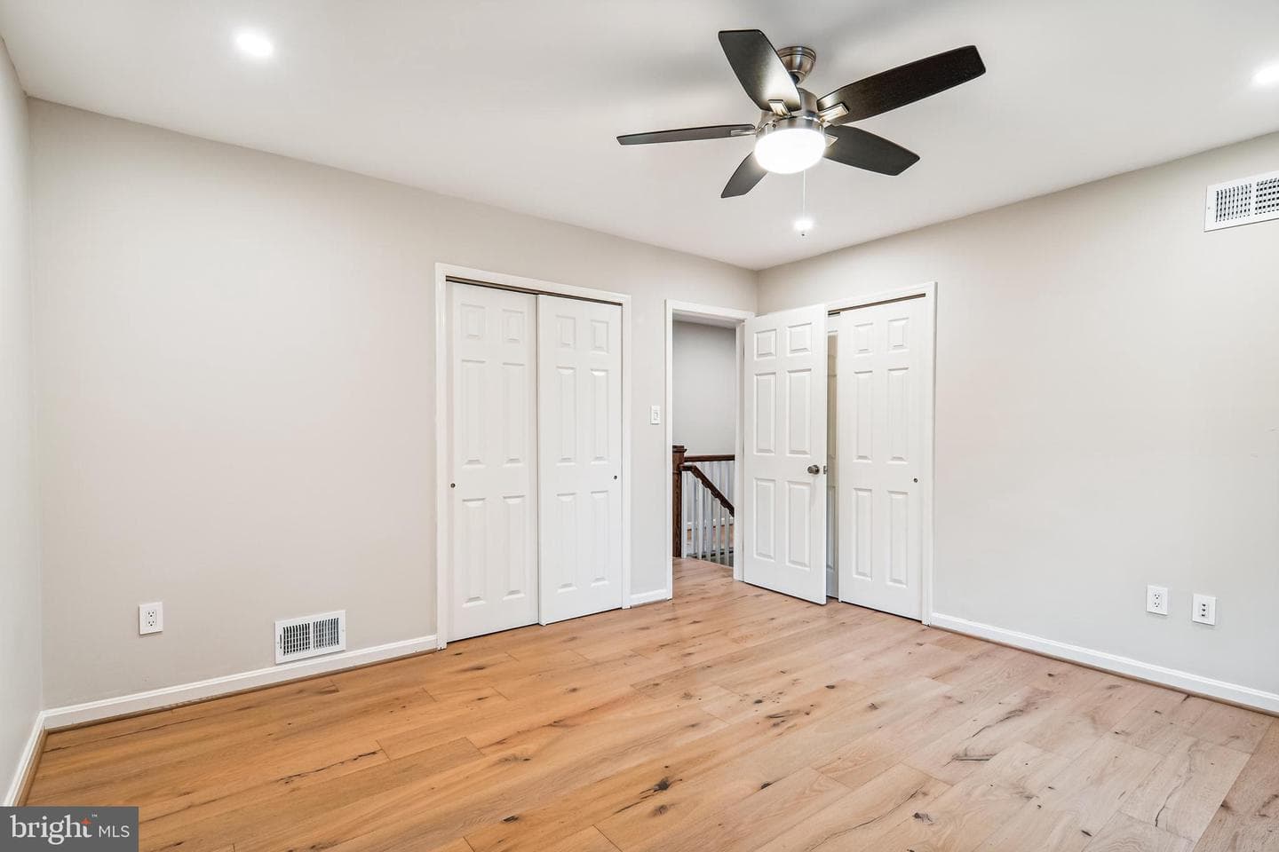 9829 Vale Road photo 30