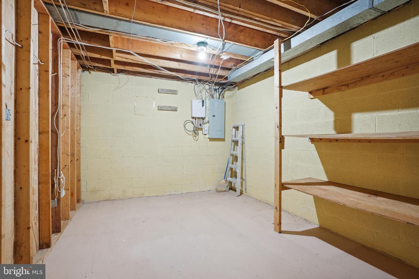 6819 Reynard Drive photo 33