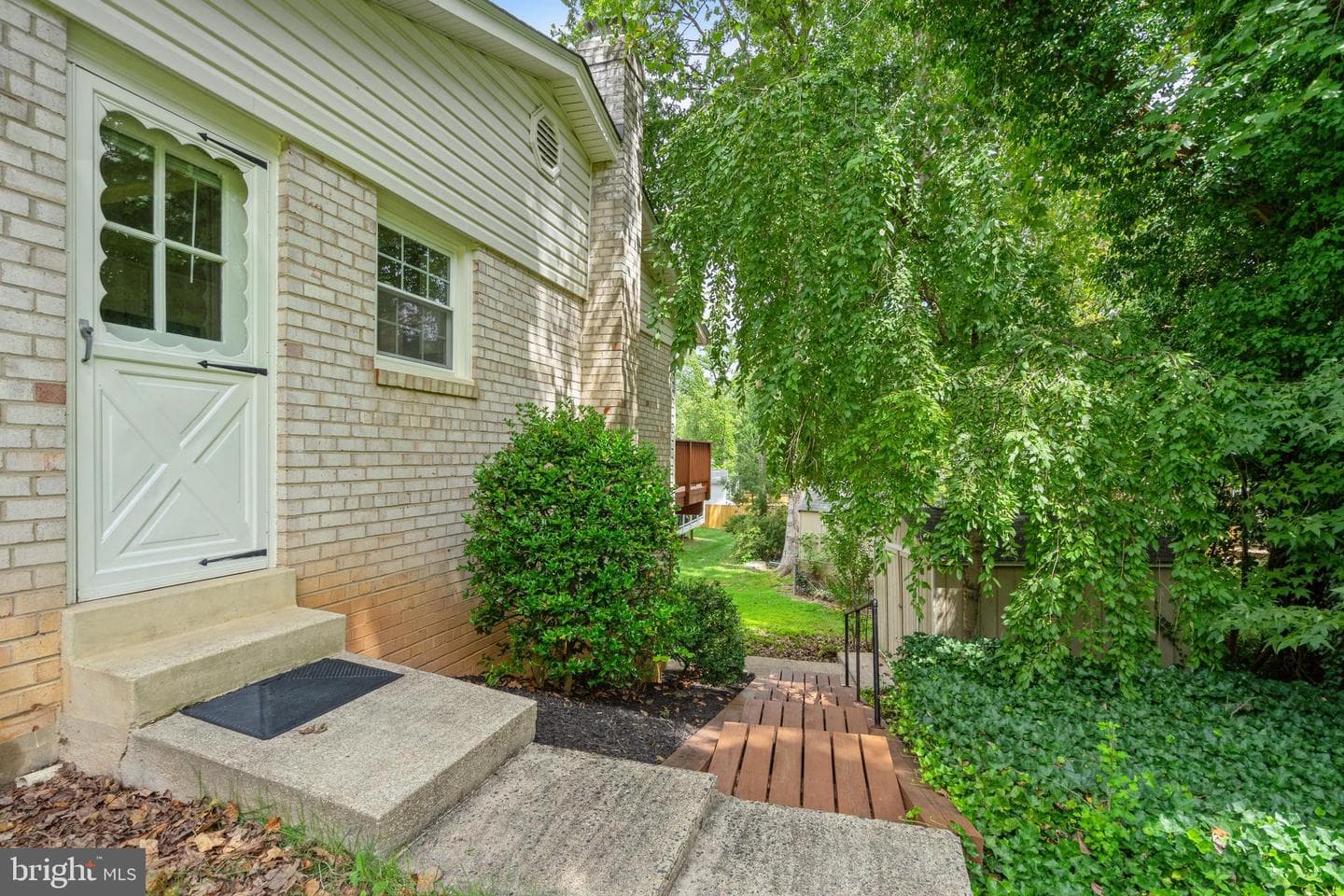 6819 Reynard Drive photo 38