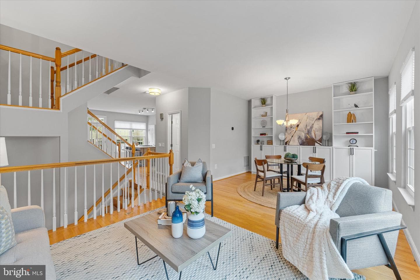4032 Stonehenge Way photo 5