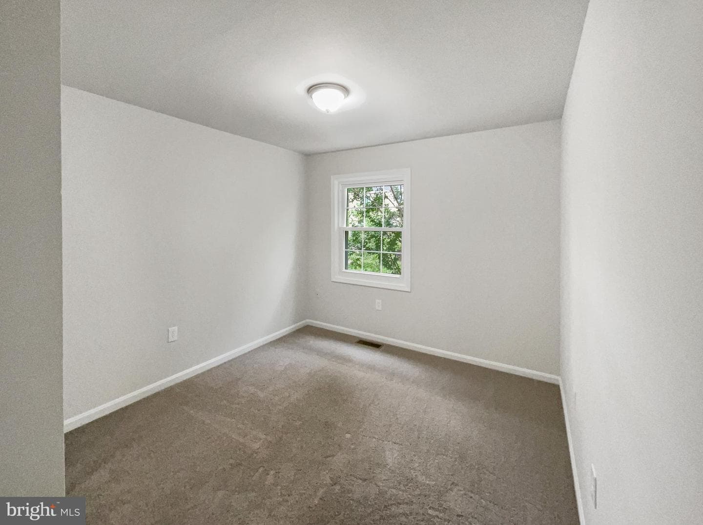 9856 Oakdale Woods Court photo 19