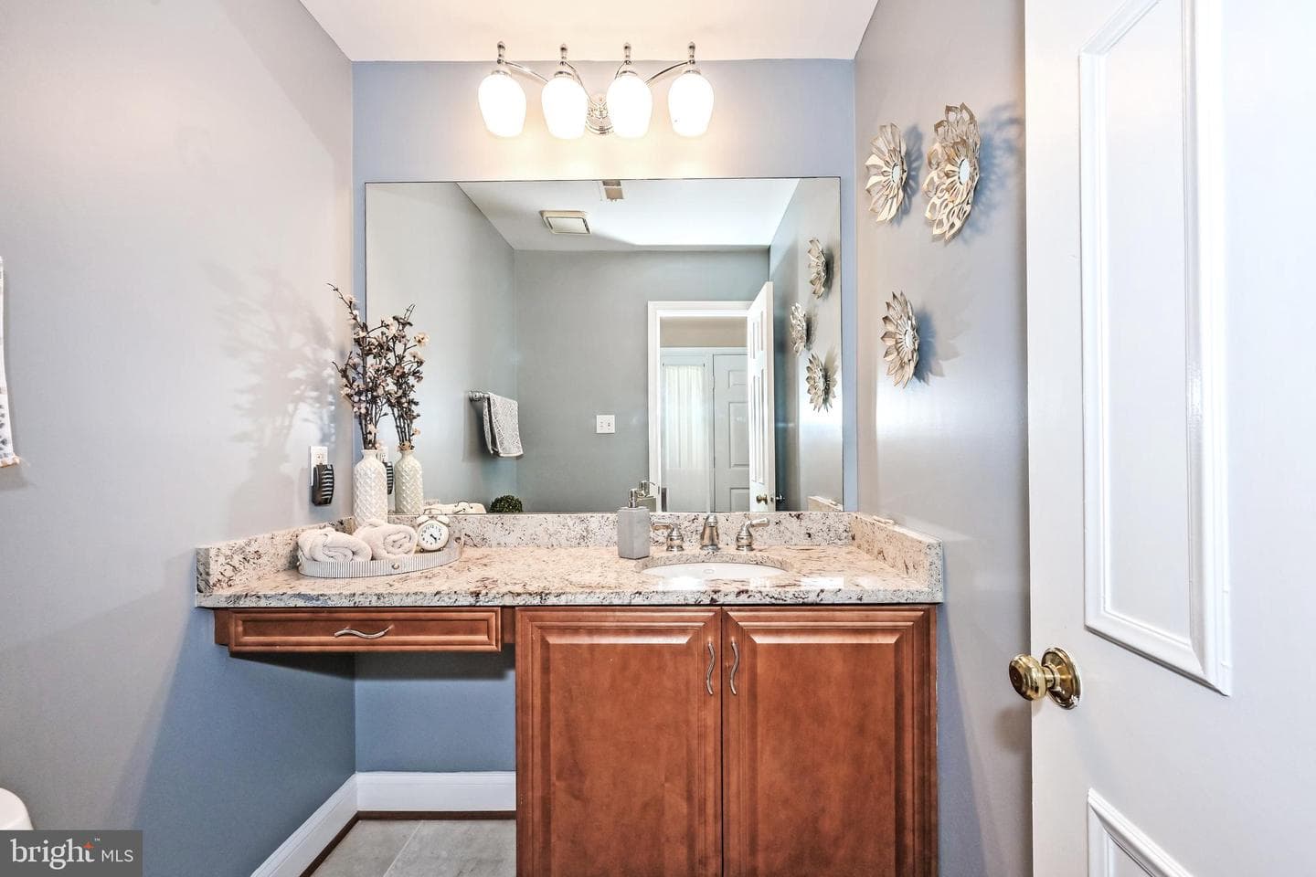 7112 Stanchion Lane photo 27