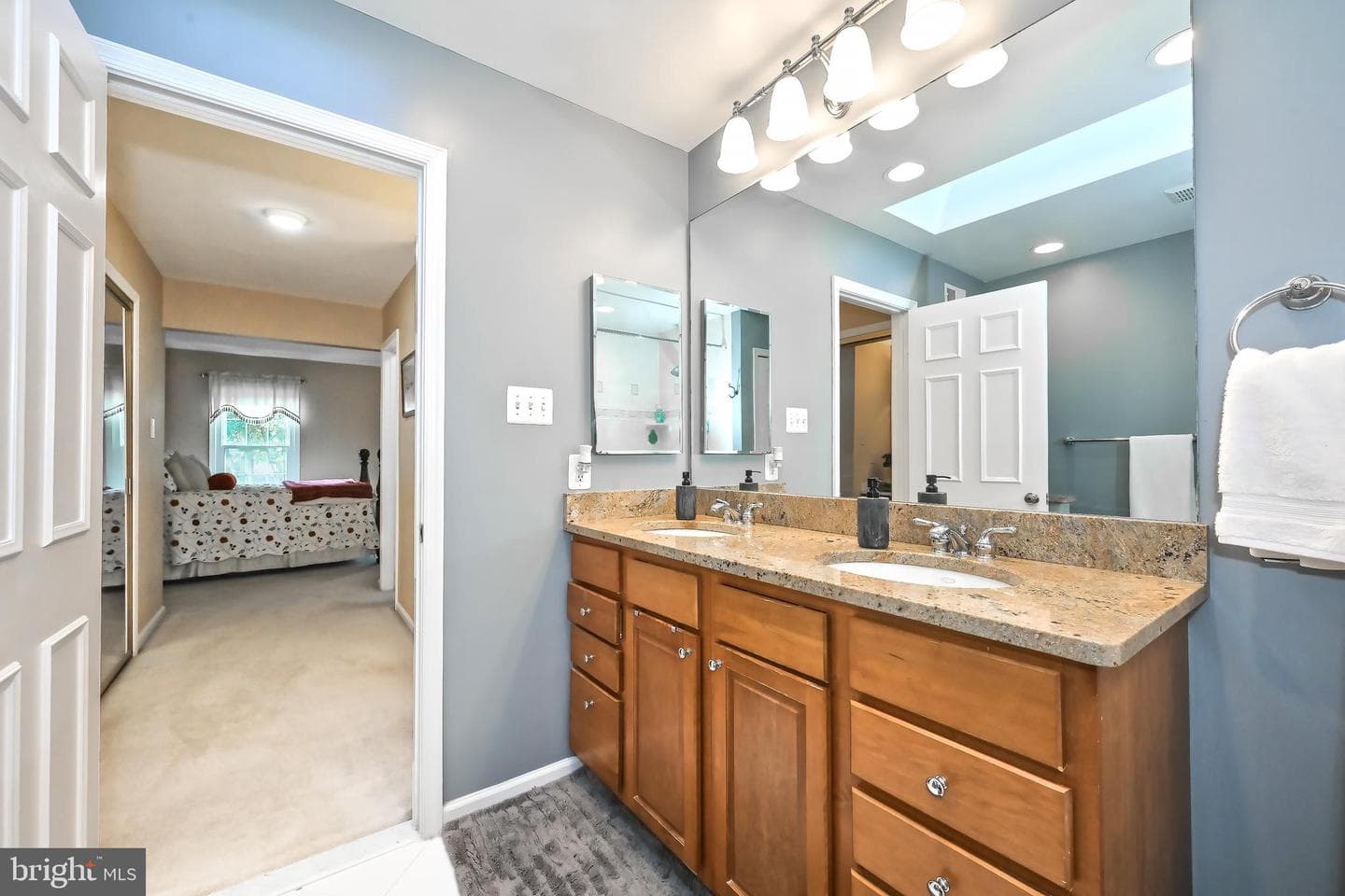 7112 Stanchion Lane photo 36