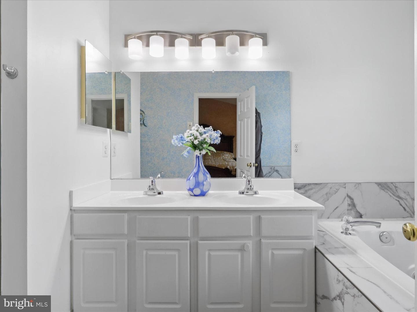 14150 Gabrielle Way photo 18