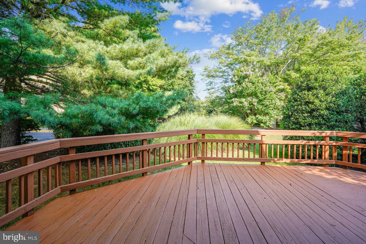 11204 Crossbeam Court photo 40